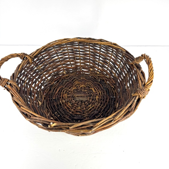 Vintage Rustic Wicker Basket Round Handled Farmhouse Boho Country Home Decor - Picture 2 of 6